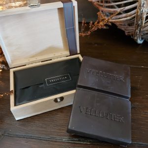 Vellutier – Waxmelt in houten kistje – Swiss Chocolate Fondant geur
