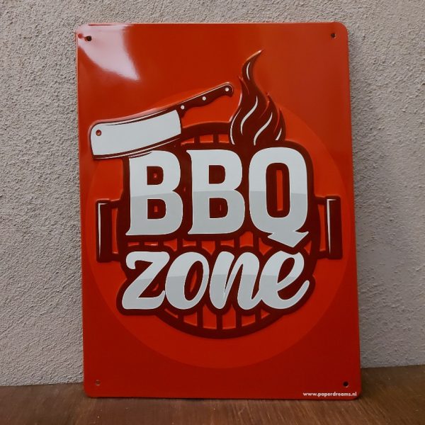 Wandbord van metaal met leuke tekst: BBQ zone