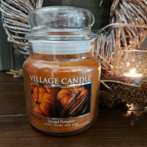 Village Candle – Spiced Pumpkin Geurkaars M – D. 9.5 H.11cm