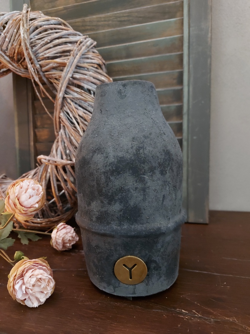 Brynxz - Bottle with Neck Luxury Stone Black S