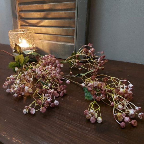 tak met Daphne zijdenbloemen in roze en paarse kleuren van Brynxz