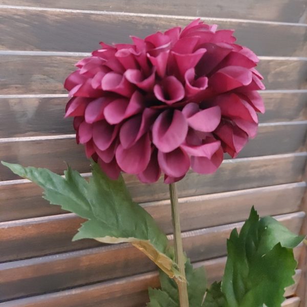 Donker paarse Dahlia zijdenbloem van het merk Countryfield.