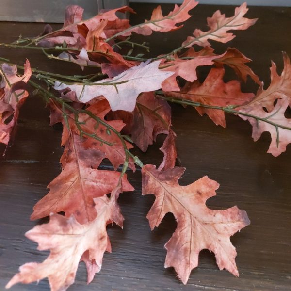 Tak met zijden eikenblad in herfstkleuren van het merk Countryfield.