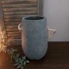 Pot in betonlook van het merk Brynxz uit de collectie Majestic Vintage.