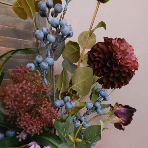 Compleet boeket zijden bloemen in rijke paarse kleurtinten, exclusief verkrijgbaar bij Creatieve Decoraties Voor Jou.