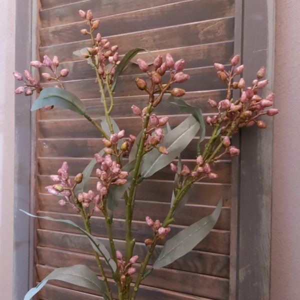 Eucalyptus kunstbloem met kleine paarse vruchtjes, van het merk Brynxz.