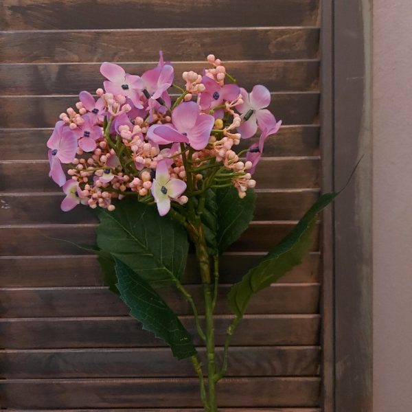 Hortensia kunstbloem met een grote roze bloem, van het merk Brynxz.