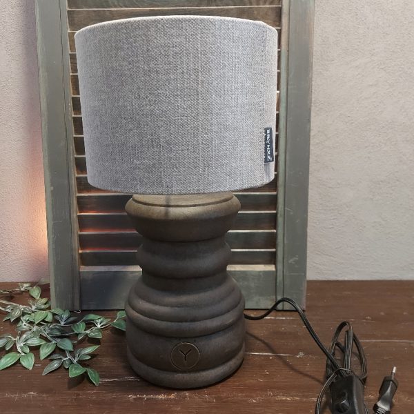 Lampvoet van aardewerk in een warm bruine kleur, van het merk Brynxz uit de serie Majestic Brown.