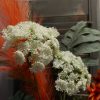 Compleet boeket zijden bloemen in vrolijke zomerkleuren. Exclusief verkrijgbaar bij Creatieve Decoraties Voor Jou.