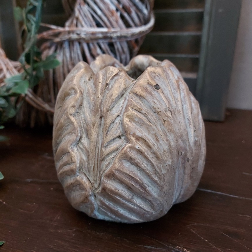 Vaasje in het model van een tulp, van het merk Brynxz uit de serie Jewel.
