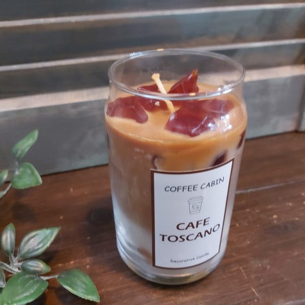 Decoratieve geurkaars in een glas met koffiegeur, van het merk Mansion Atmosphere.
