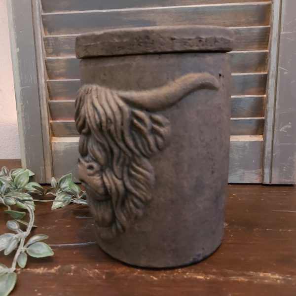 Pot van aardewerk met deksel in een warm bruine kleur. Van het merk Brynxz uit de serie Majestic Brown.