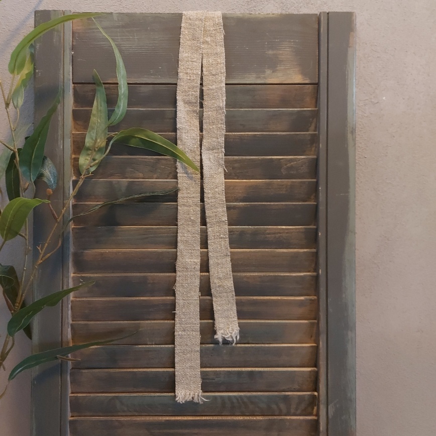 Lint van linnen shabby van een meter lang, in een naturel kleur,