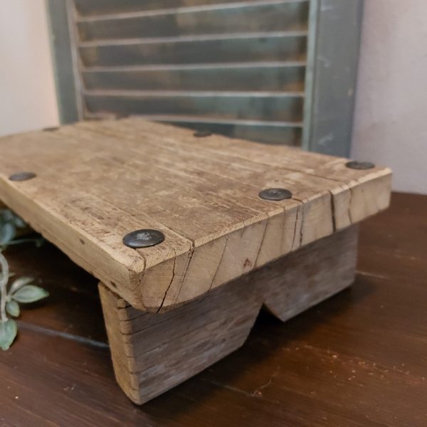 Bajot tafeltje van oud Truck Body Wood.