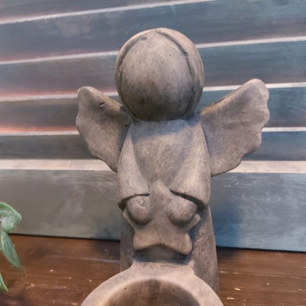 Sfeerlicht van aardewerk Engel met een ster, uit de serie Majestic Brown van het merk Brynxz.