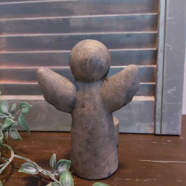 Sfeerlicht van aardewerk Engel met een ster, uit de serie Majestic Brown van het merk Brynxz.