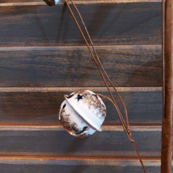 Tak met roestige bellen van het merk Countryfield.