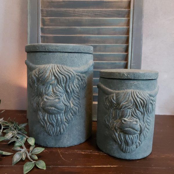 Pot van aardewerk met deksel in een warm bruine kleur. Van het merk Brynxz uit de serie Majestic Vintage.