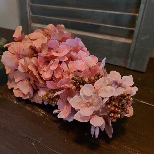 Pluim hortensia kunstbloem in een oud roze kleur van het merk Sylxz van Brynxz.