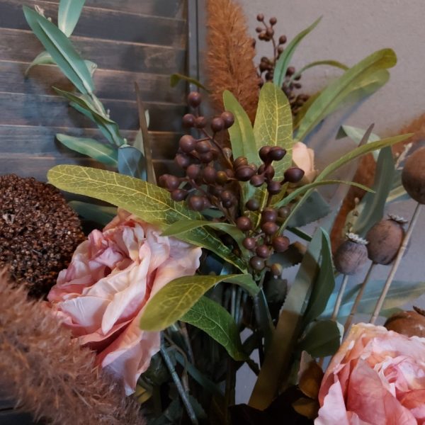 Compleet boeket zijden bloemen in warme herfst kleuren. Exclusief verkrijgbaar bij Creatieve Decoraties voor Jou.