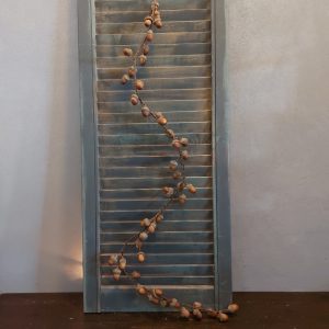 Guirlande van 120 cm met eikels van het merk Countryfield.