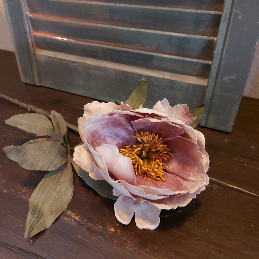 Pioenroos zijdenbloem in een oudroze kleur van het merk Countryfield.