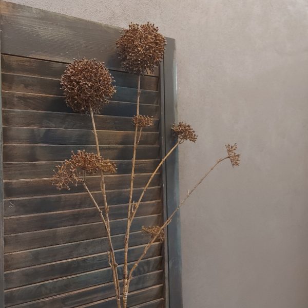 Leverkruid kunstbloem met bruine bloemen, van het merk Countryfield.