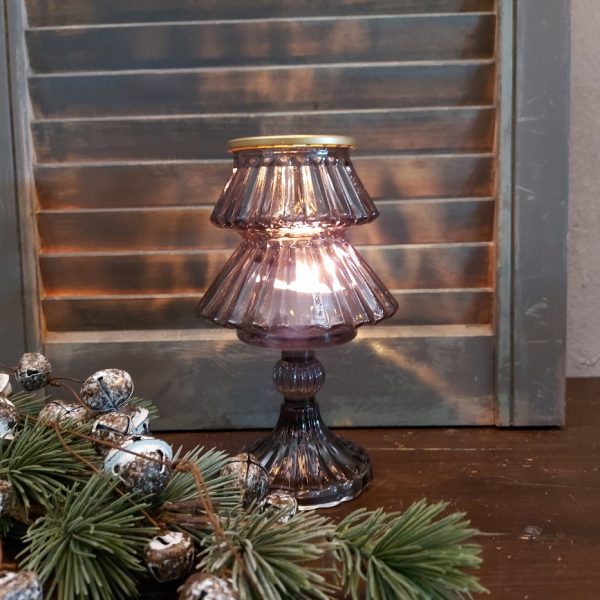 Theelichthouder van glas in het model van een kerstboom, van het merk Countryfield.