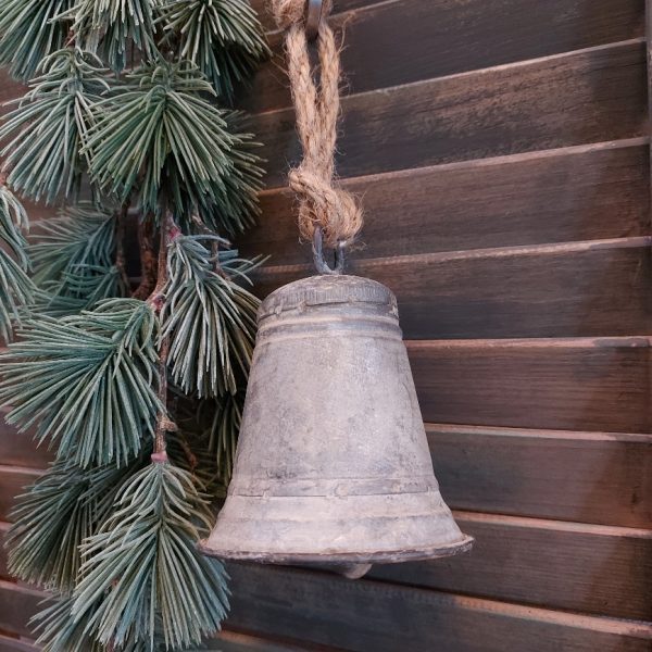 Bel van zink, kerstklok van het merk Countryfield.