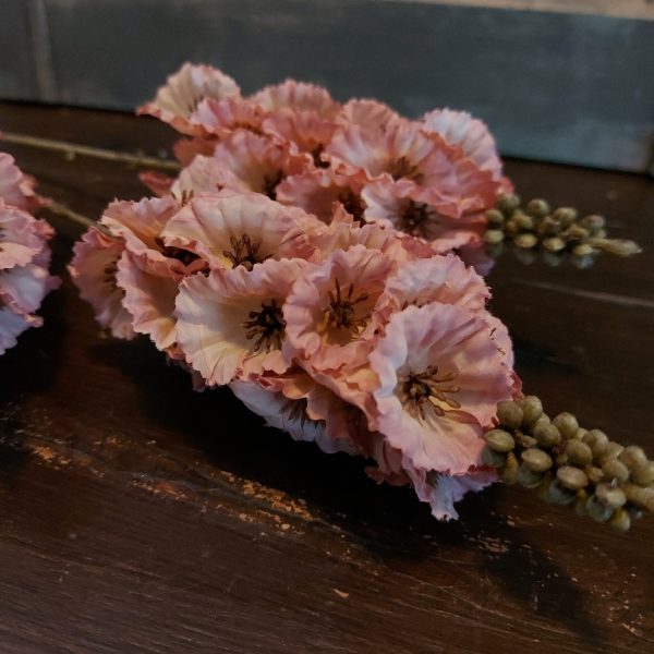 Molusella kunstbloem in een oud roze kleur van het merk Sylxz van Brynxz.