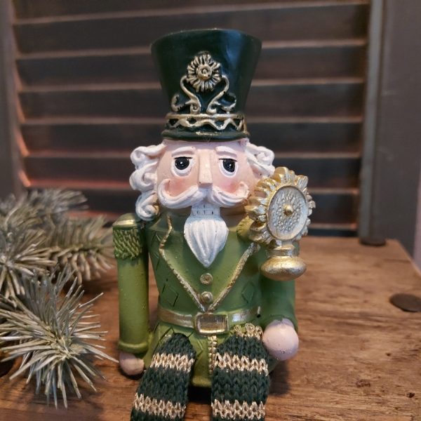 Notenkraker randzitter kerstdecoratie van aardewerk, van het merk Mansion Atmosphere.