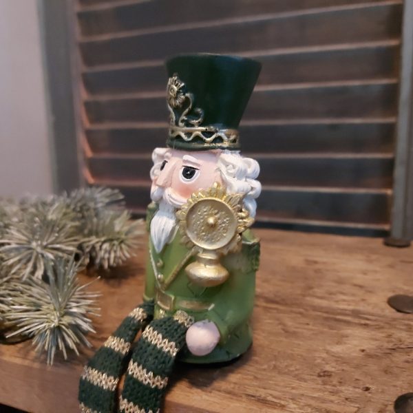 Notenkraker randzitter kerstdecoratie van aardewerk, van het merk Mansion Atmosphere.