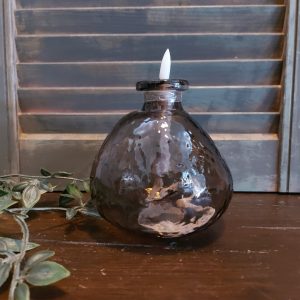 Olielamp met led vlam op timer, van het merk Countryfield.