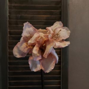 Amaryllis kunstbloem in een oud roze kleur van het merk Sylxz van Brynxz.