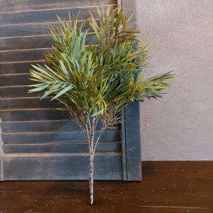 Bamboe kunstplant met lang spits blad, van het merk Brynxz.