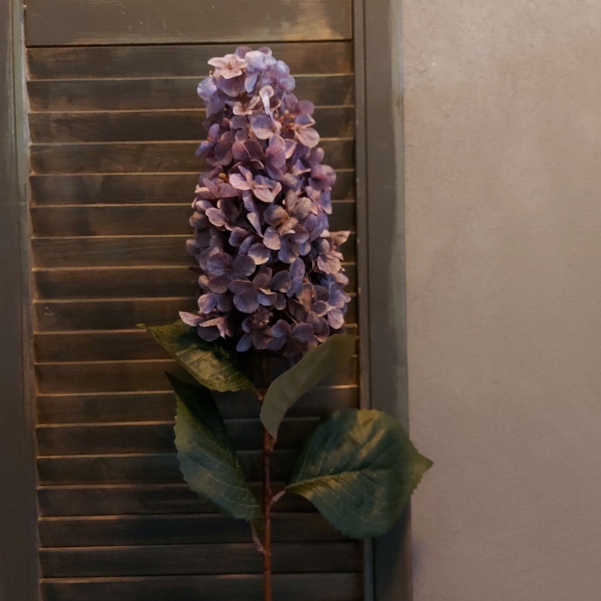 Pluim hortensia kunstbloem in een paarse kleur kleur van het merk Sylxz van Brynxz.