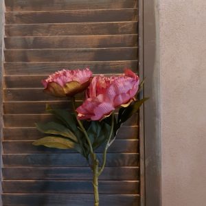 Pioenroos kunstbloem in een paarse kleur van het merk Sylxz van Brynxz.