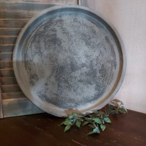 Schaal van aardewerk in een donker grijze kleurtinten, van het merk Brynxz uit de serie Stone Black.