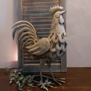 Haan van metaal in een roest uitvoering, van het merk Countryfield.