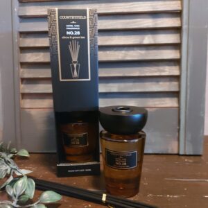 Geurstokjes van het merk Countryfield met de geur Citrus & Groene thee.