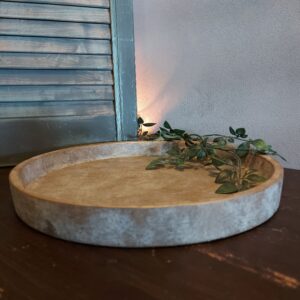 Schaal van aardewerk in zachte kleurtinten van het merk Brynxz, uit de serie Jewel.