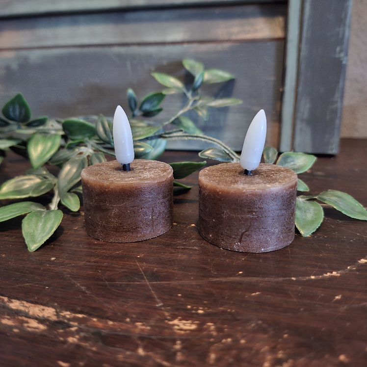 Theelichtjes op batterij in een bruine kleur van het merk Countryfield.