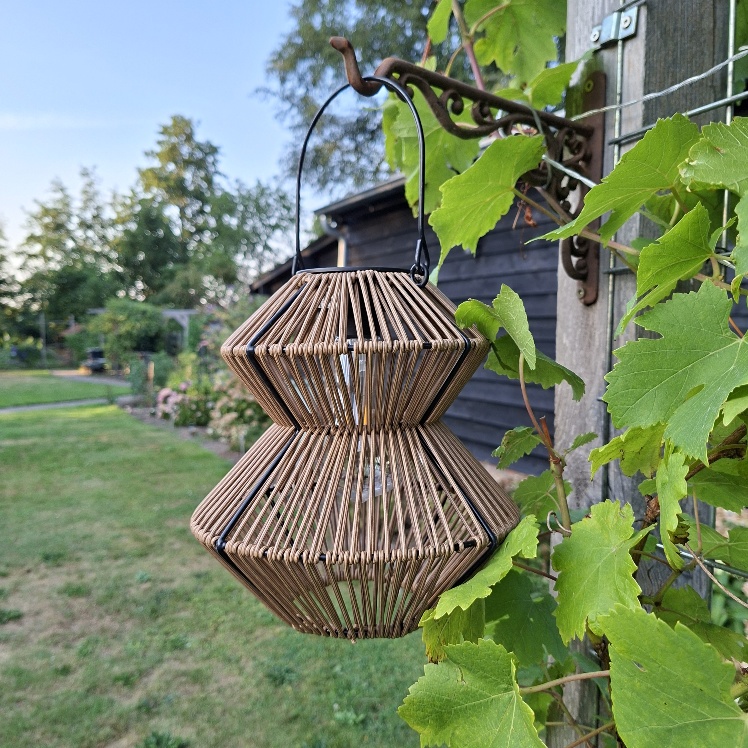 Solar LED hanglamp van het merk Countryfield.