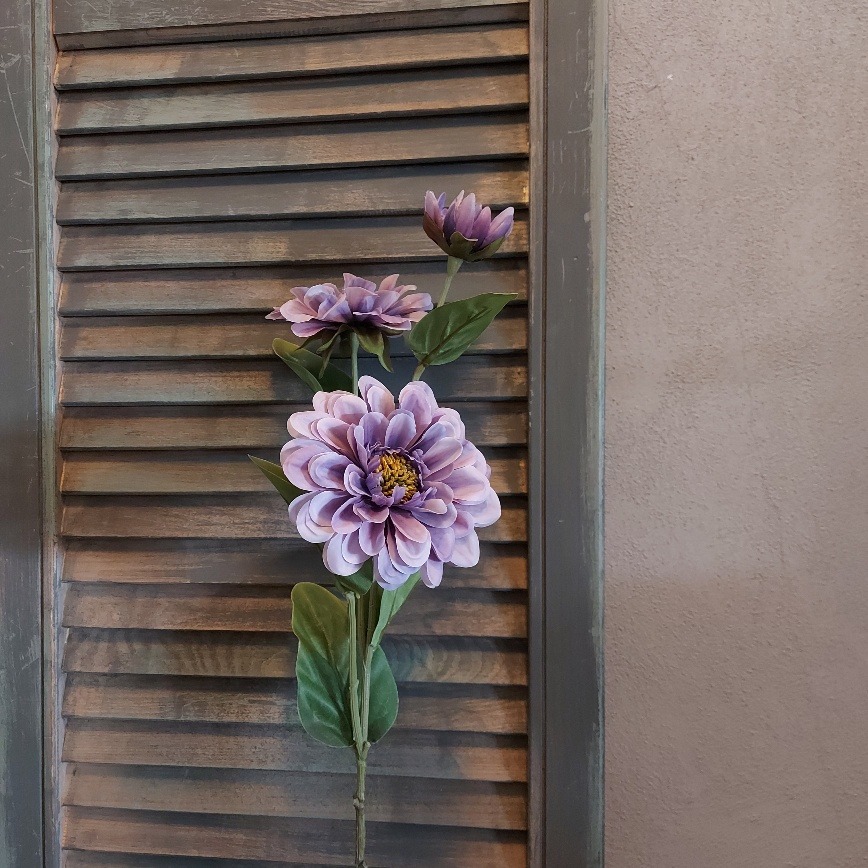 Zinnia kunstbloem met 'real touch' bloemen in een roze rode kleur, van het merk Sylxz.
