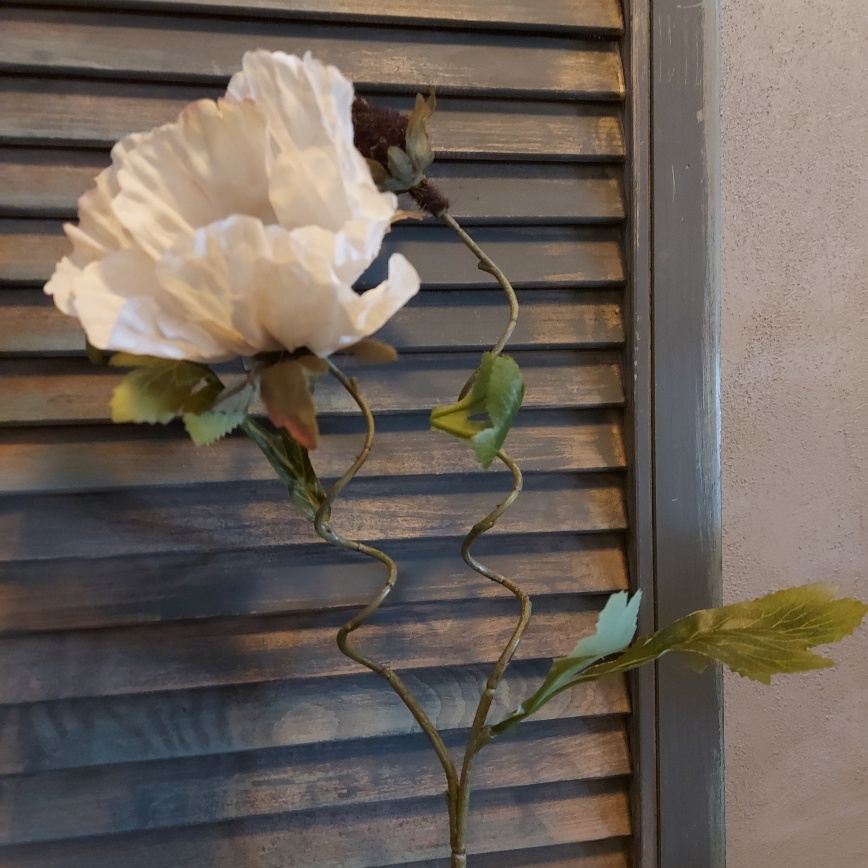 Papaver kunstbloem in een crème kleur, van het merk Countryfield.