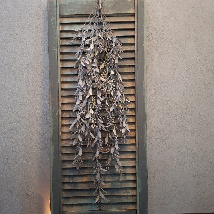 Schinus kunstplant met lange grijsgroene takken, van het merk Countryfield.