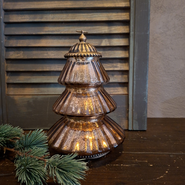 LED kerstboom Timber op batterijen van bruin glas, van het merk Countryfield.